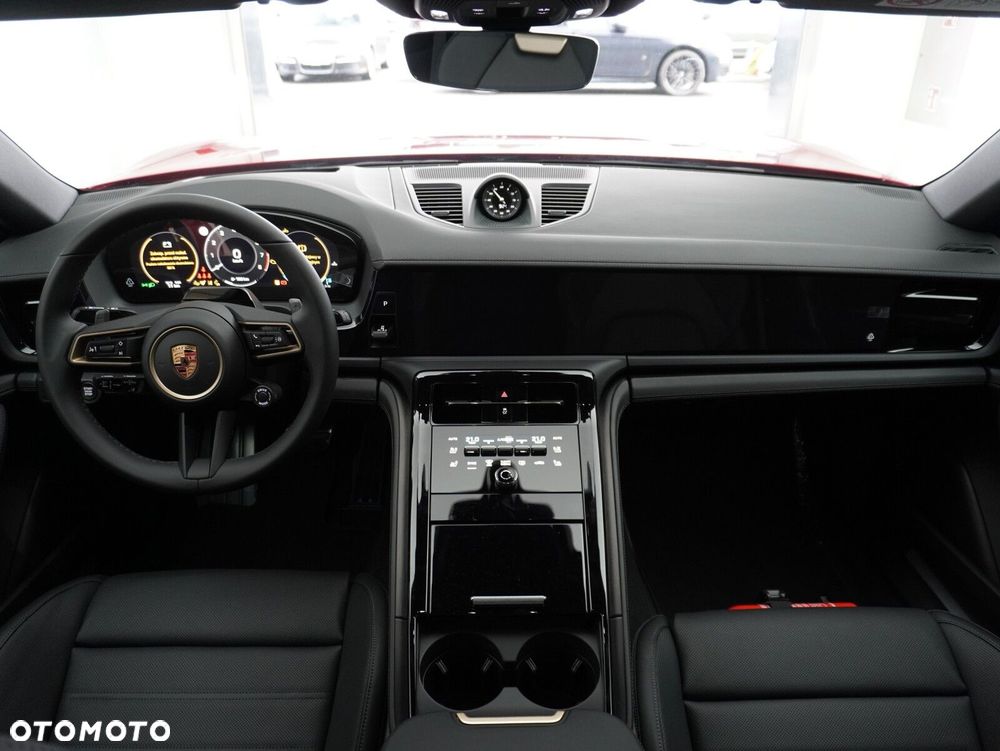 Porsche Panamera 4 - 34