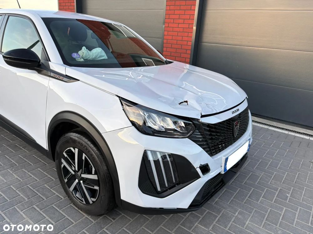 Peugeot 2008 PureTech 100 Style - 29