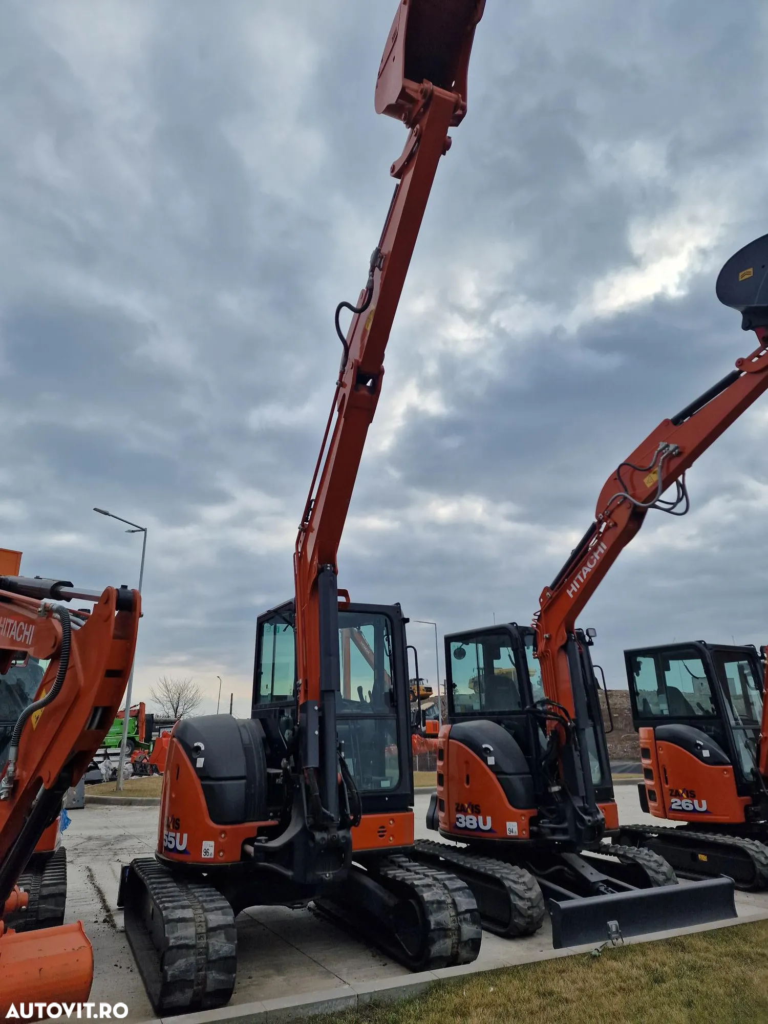 Hitachi ZX55U-6, 5,5tone, 2023, 551h, cupa ingusta, cupa taluz noua, Inst picon, Aer conditionat, posibilitate leasing, EX DEMO-stare CA NOU, PROMOTIE 49.900 EUR+tva - 24