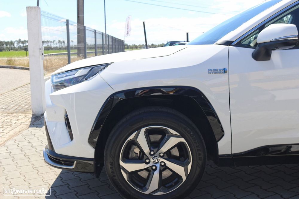 Toyota RAV4 2.5 HDF Plug-in Premium AWD-i - 17