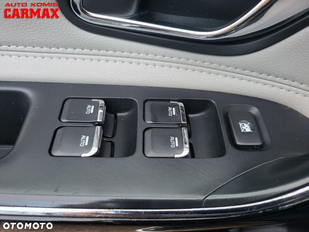 Kia Ceed 1.6 CRDi 136 ISG Platinum Edition - 25