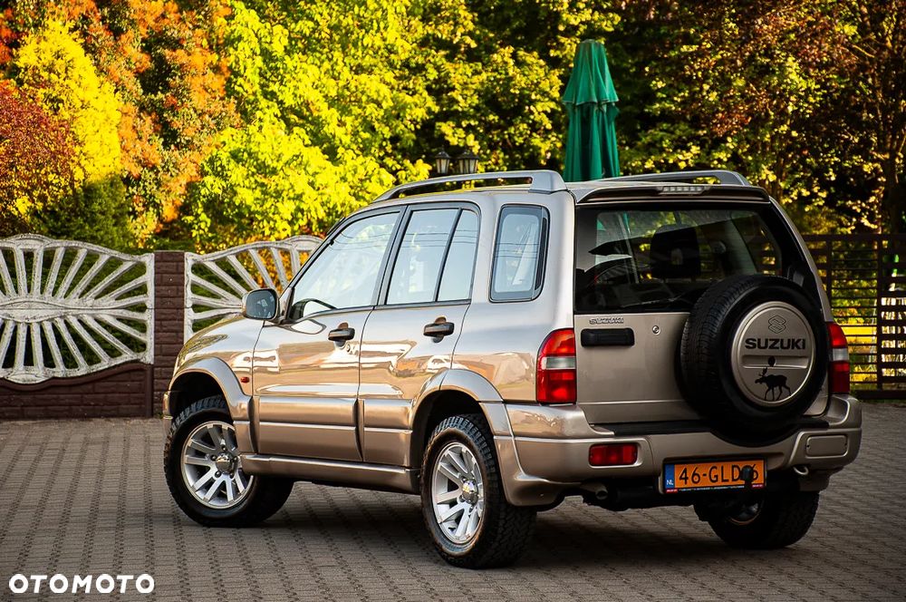Suzuki Grand Vitara - 3
