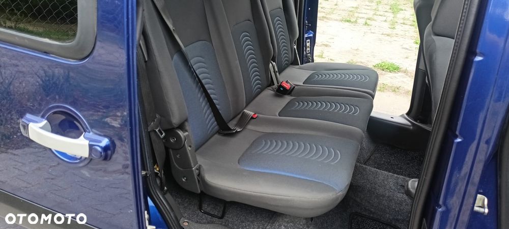 Fiat Doblo 1.6 16V Dynamic - 24