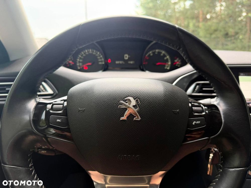Peugeot 308 1.6 THP Allure - 19