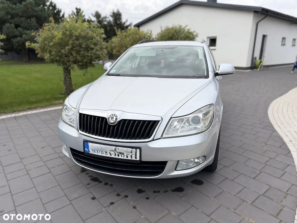 Skoda Octavia 2.0 TDI DPF Ambiente - 14