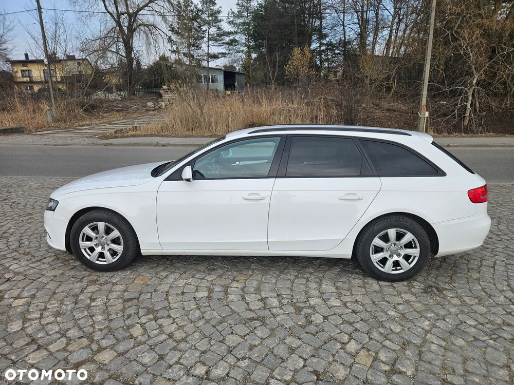 Audi A4 Avant - 8