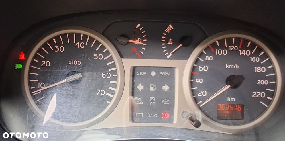 Renault Clio - 9