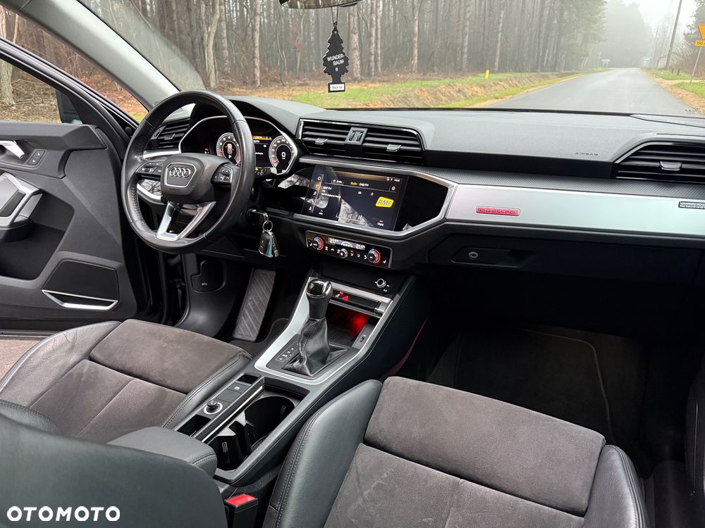 Audi Q3 40 TFSI Quattro S tronic S line - 30