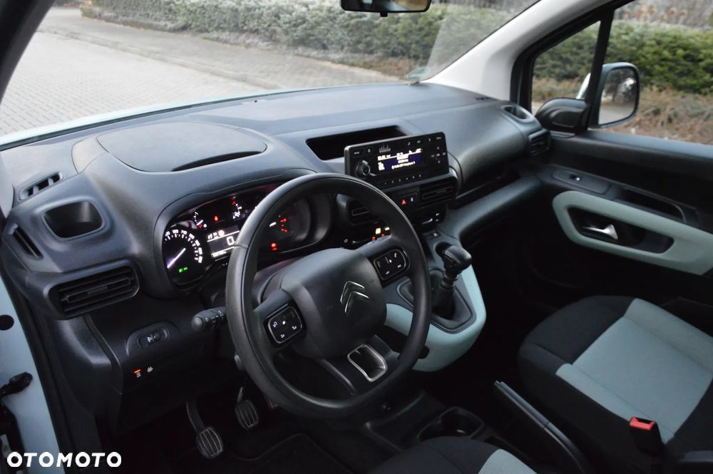 Citroën Berlingo Multispace PureTech 110 SHINE - 9