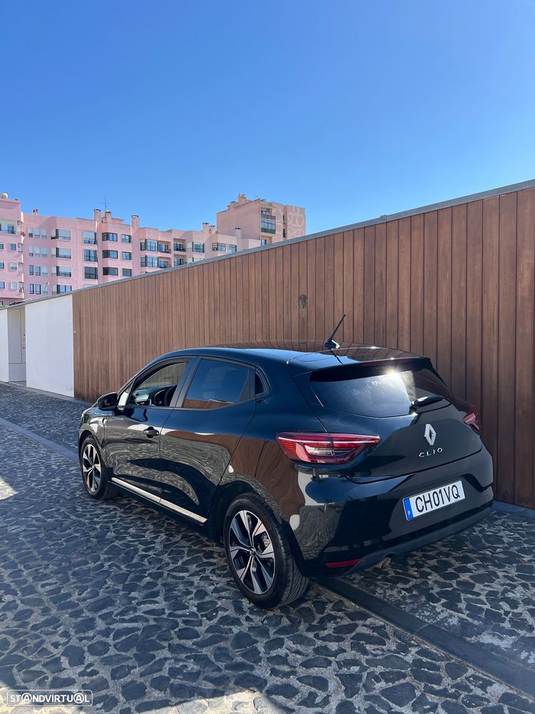Renault Clio 1.0 TCe Limited — fotografia 5