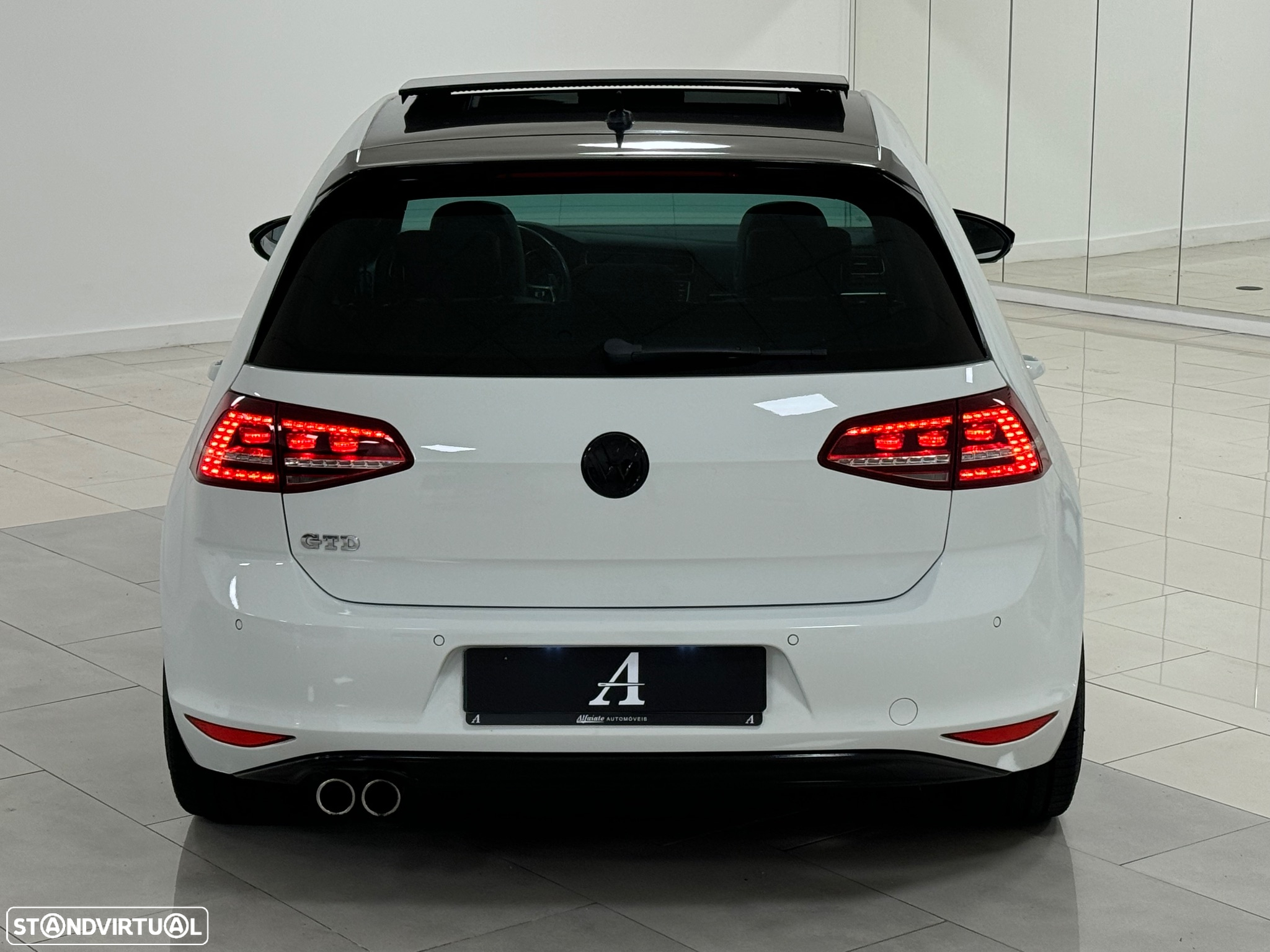VW Golf 2.0 TDI GTD DSG - 13