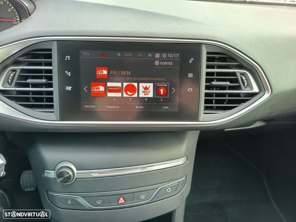 Peugeot 308 1.2 PureTech Style - 17