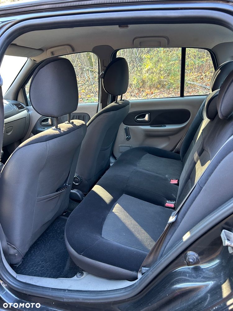 Renault Thalia - 12