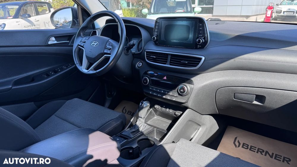 Hyundai Tucson blue 1.6 CRDi 2WD DCT Premium - 22