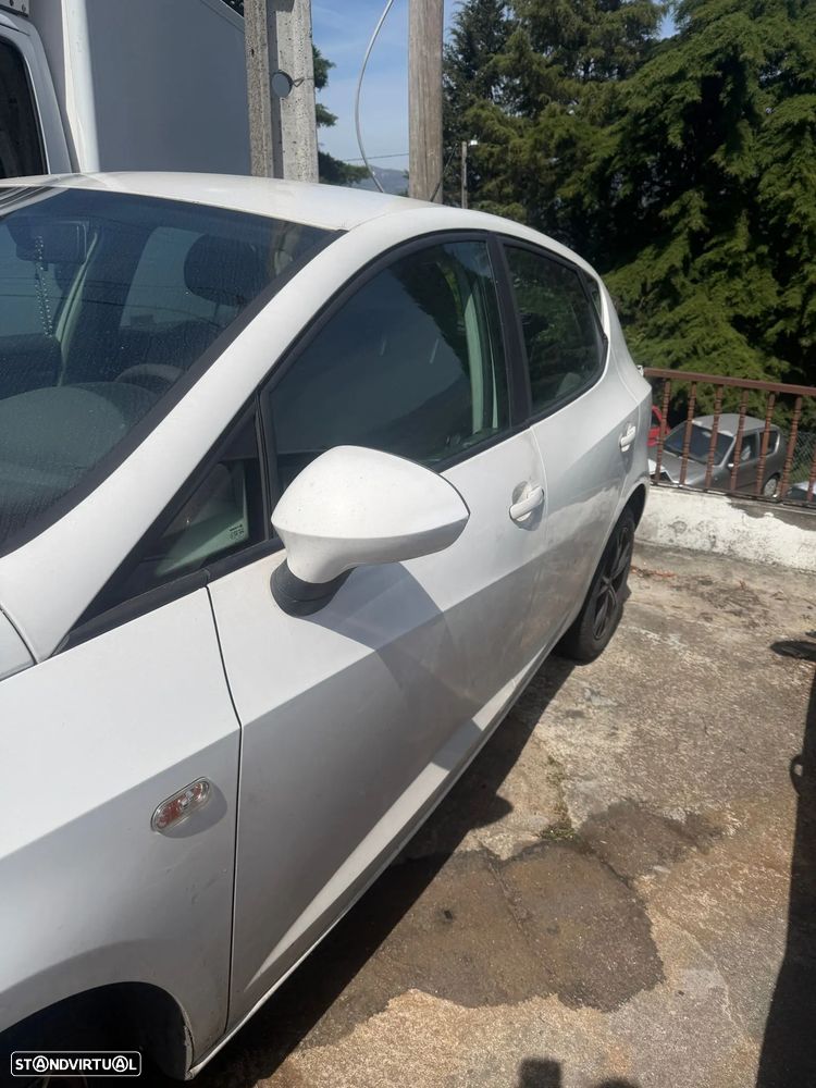 SEAT Ibiza 1.4 TDI PD Ecomotive - 5