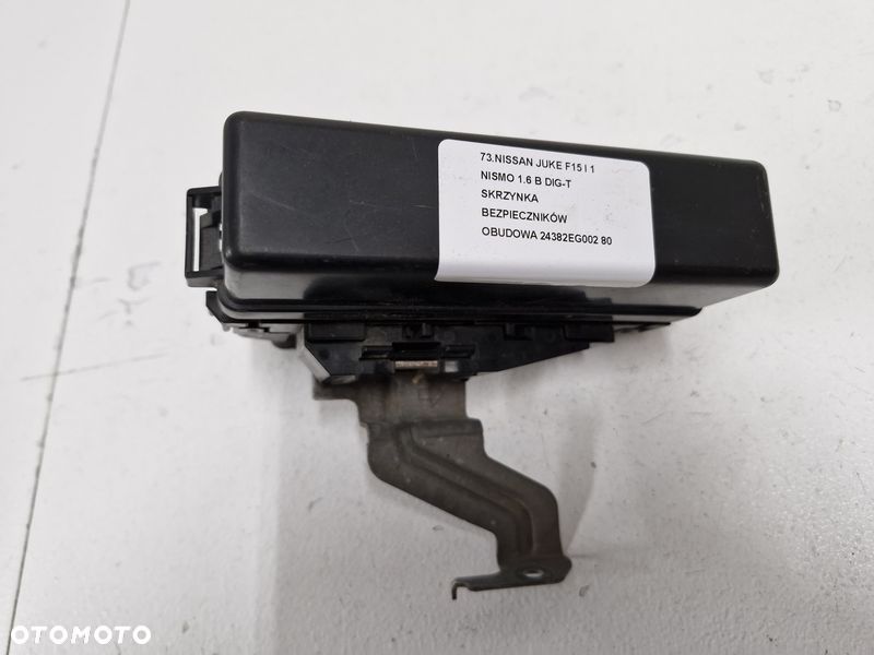 NISSAN JUKE F15 I 1 NISMO 1.6 B DIG-T SKRZYNKA BEZPIECZNIKÓW OBUDOWA 24382EG002 - 2