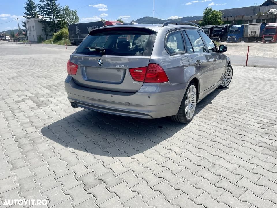 BMW Seria 3 318d - 2
