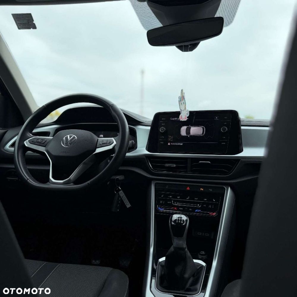 Volkswagen T-Roc - 21