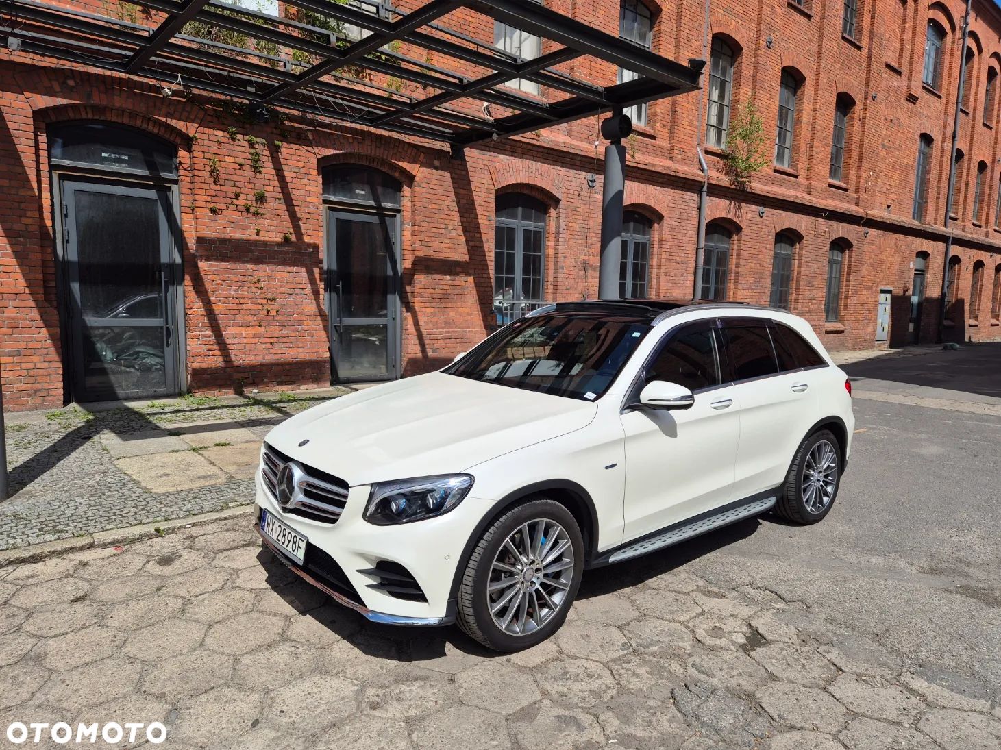 Mercedes-Benz GLC 350 e 4Matic 7G-TRONIC AMG Line - 1