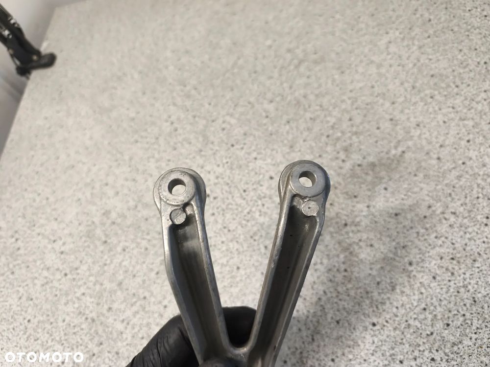 Set lewy tył, podnożek pasażera Honda CBR 900RR CBR900 RR CBR900RR CBR 900 RR - 7