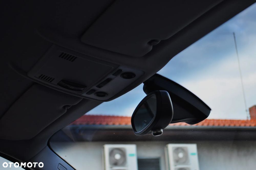 BMW Seria 1 118i Edition Lifestyle - 23