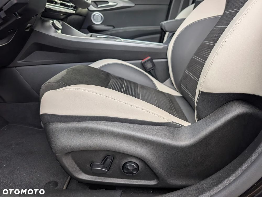 Alfa Romeo Tonale 1.5 T4 GSE mHEV Sport Speciale DCT - 22