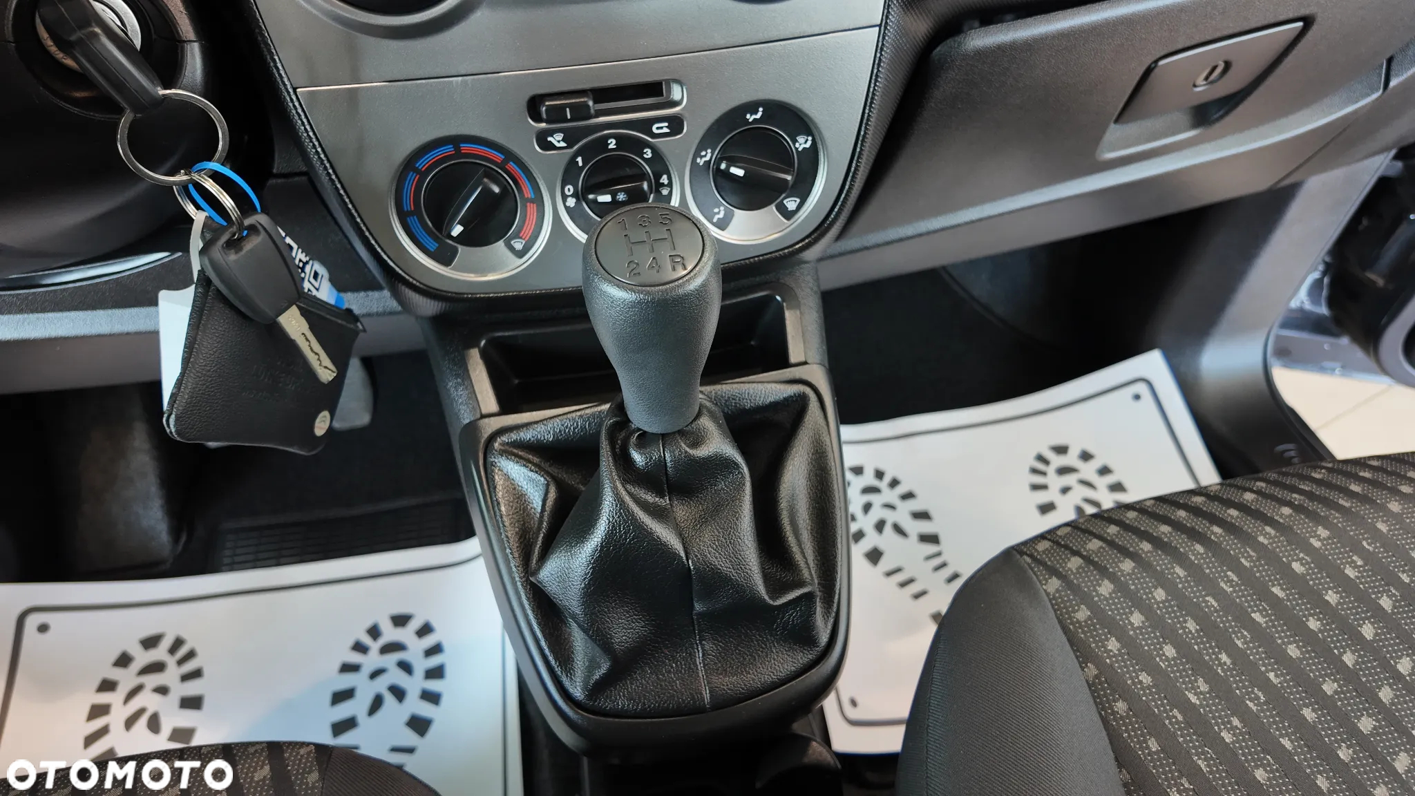 Peugeot Bipper Tepee 73 Family - 29