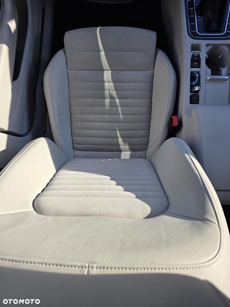 Volkswagen Passat 2.0 TDI EVO Business DSG - 15