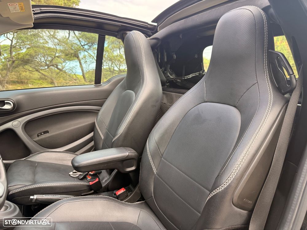 Smart Fortwo Cabrio EQ Brabus Style - 10