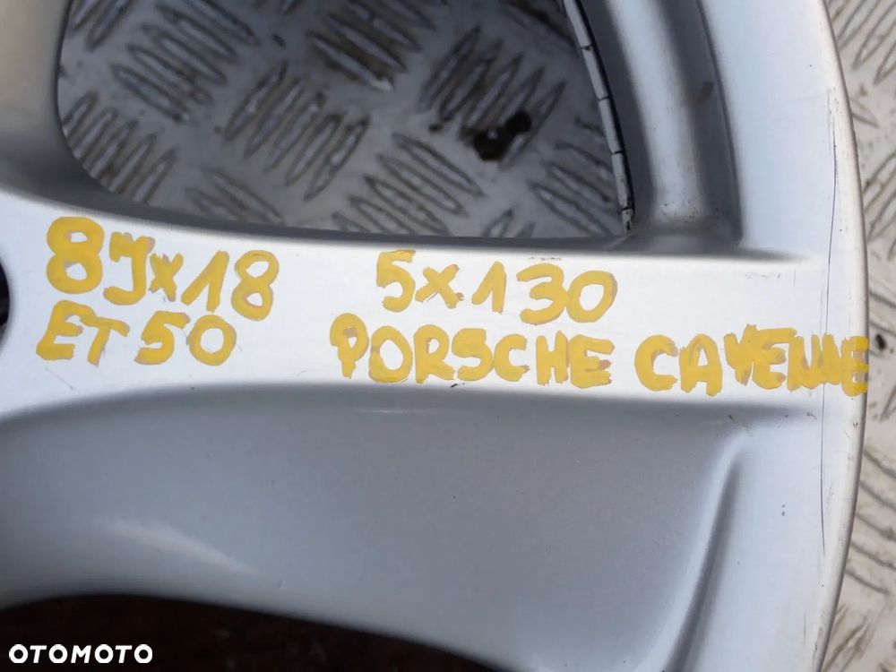 FELGI ALUMINIOWE PORSCHE CAYENNE 8JX18 ET 50 5X130 - 8