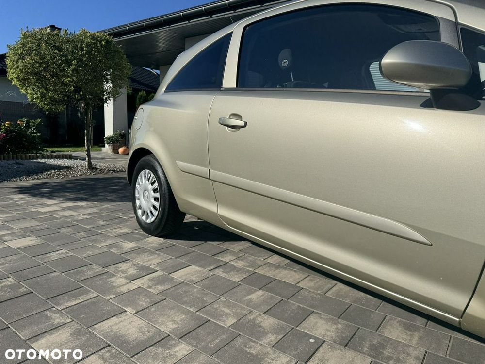 Opel Corsa - 23
