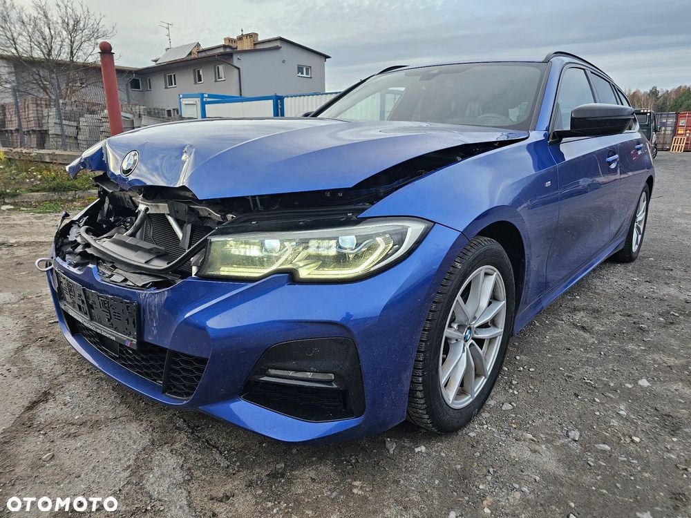 BMW Seria 3 320d xDrive Edition M Sport Shadow