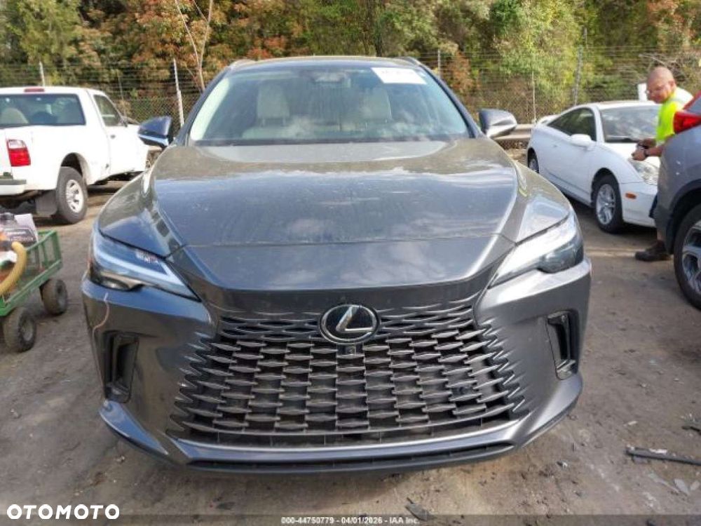 Lexus RX - 6