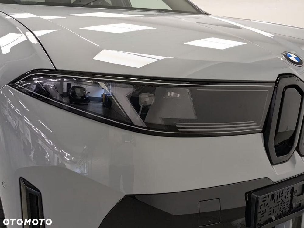 BMW iX3 40 sDrive 86.9kWh - 12