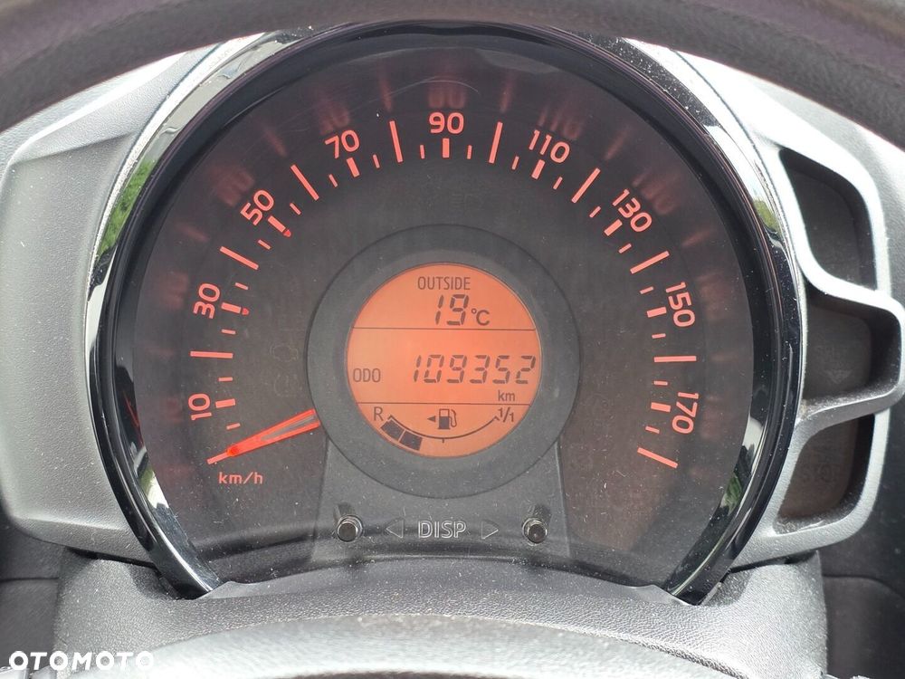 Toyota Aygo - 10