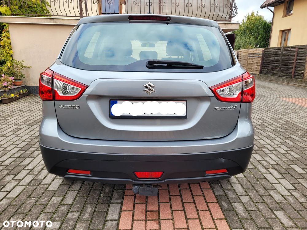 Suzuki SX4 S-Cross 1.6 Comfort - 4