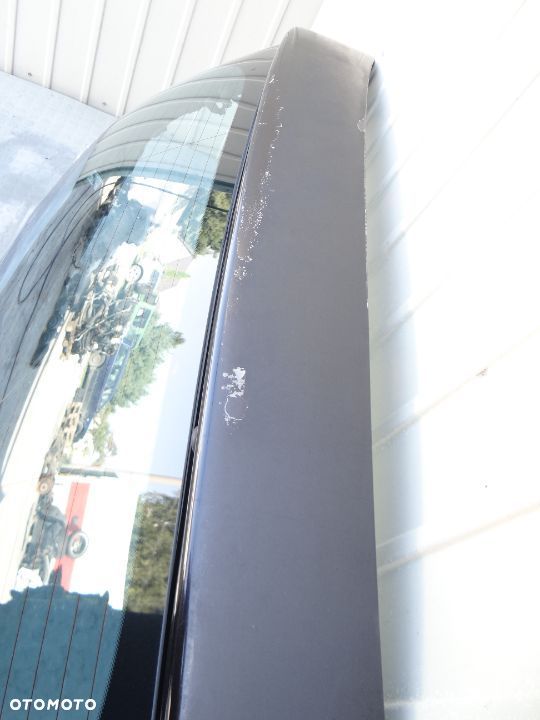 R W251 R Klasa Klapa bagaznika C197 - 4