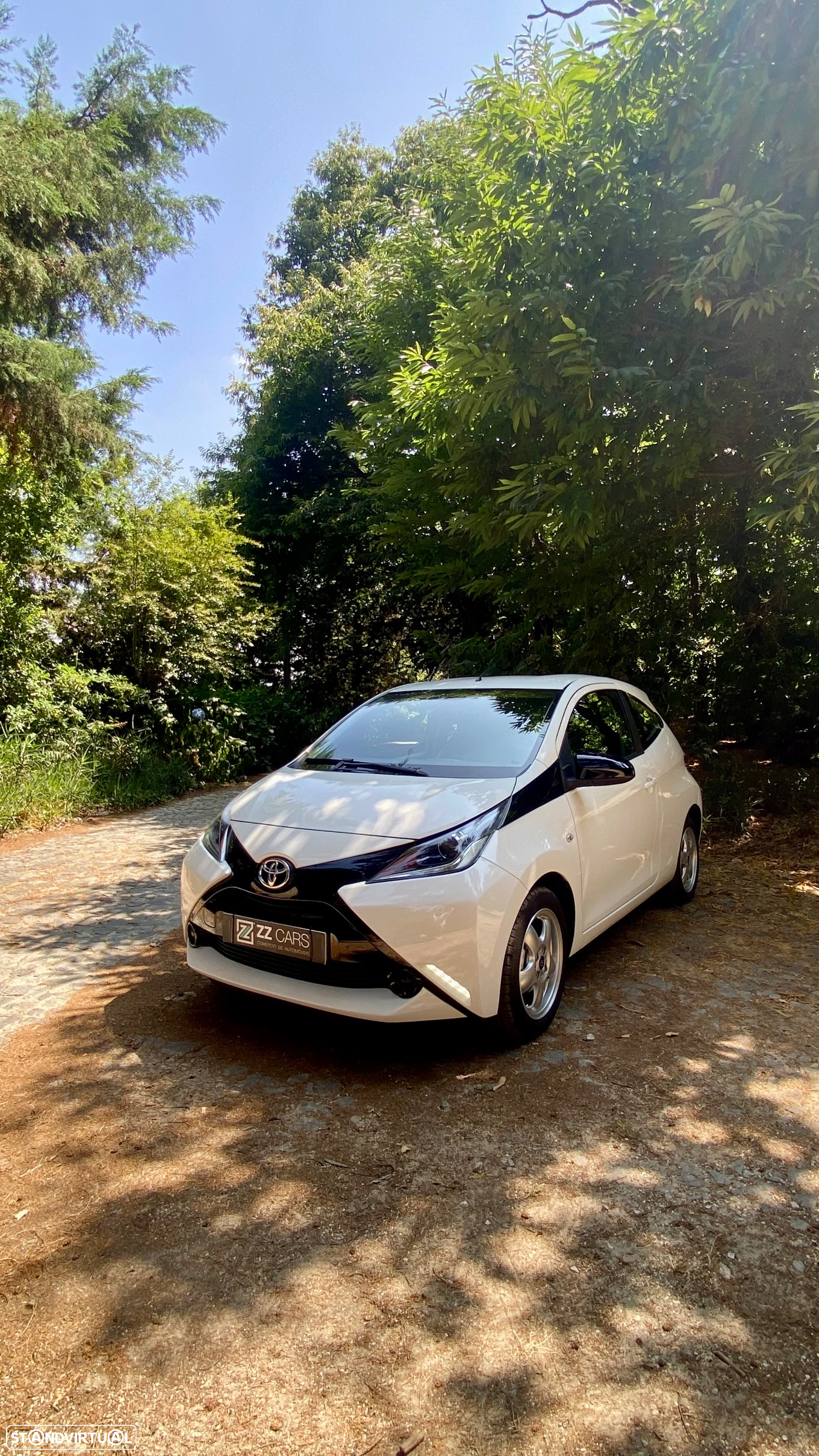 Toyota Aygo 1.0 X-Play Plus - 10