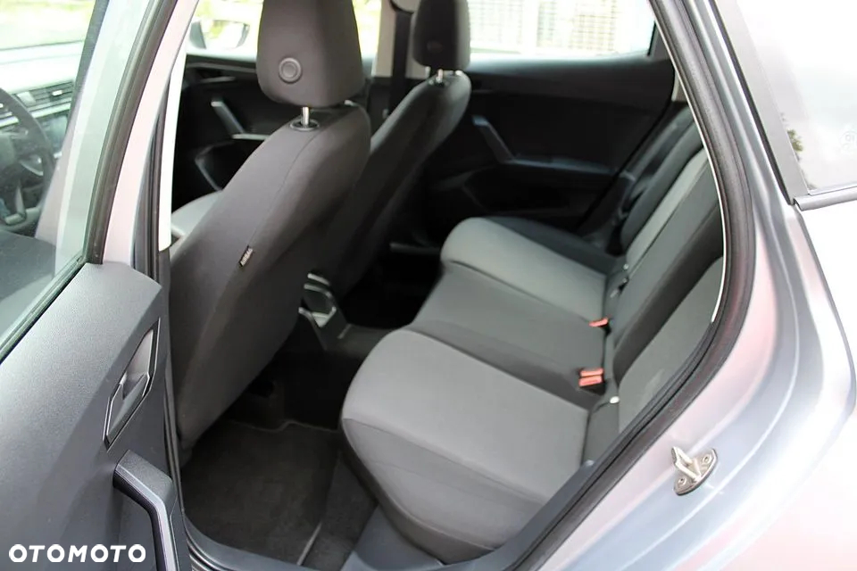 Seat Arona - 13
