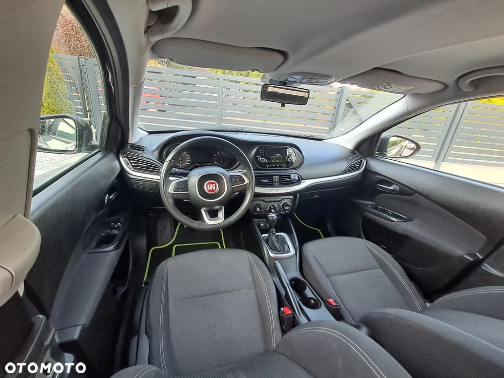 Fiat Tipo 1.4 T-Jet 16v Sport - 5