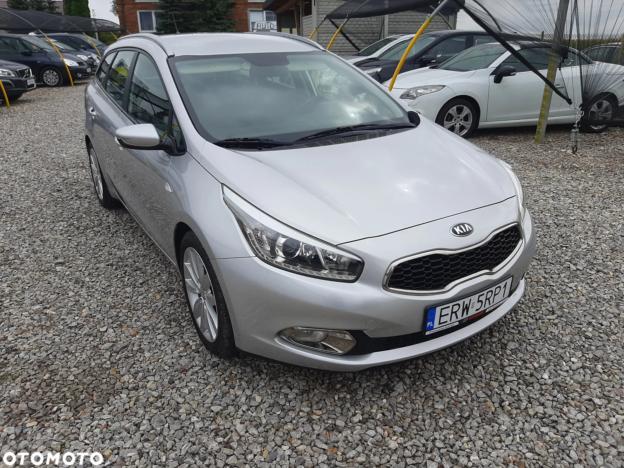 Kia Ceed 1.6 GDI SW Dream-Team Edition - 5