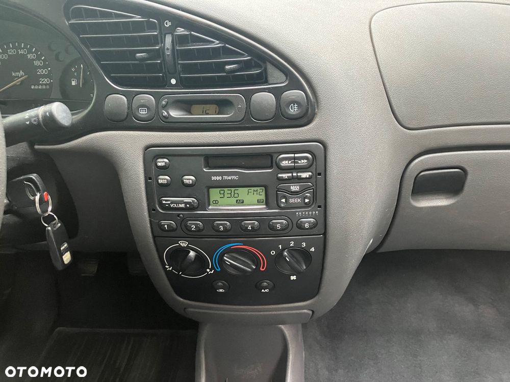 Ford Fiesta - 14
