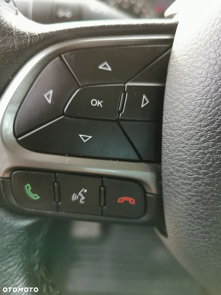 Jeep Renegade 1.3 T-GDI Limited - 14