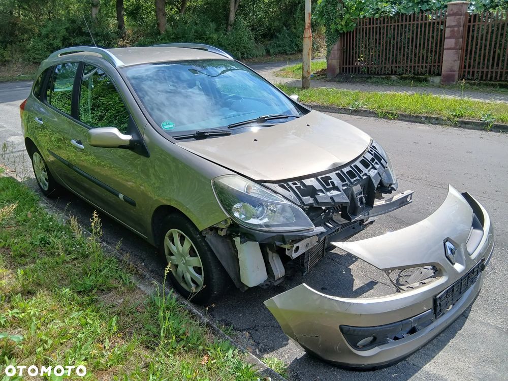 Renault Clio 1.2 TCE Authentique - 1