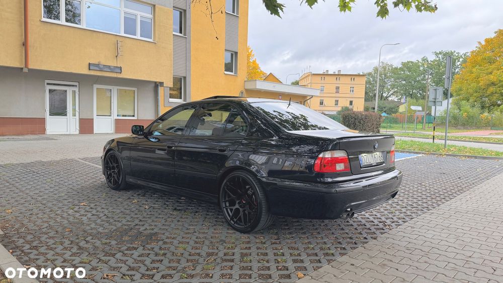 BMW Seria 5 - 8