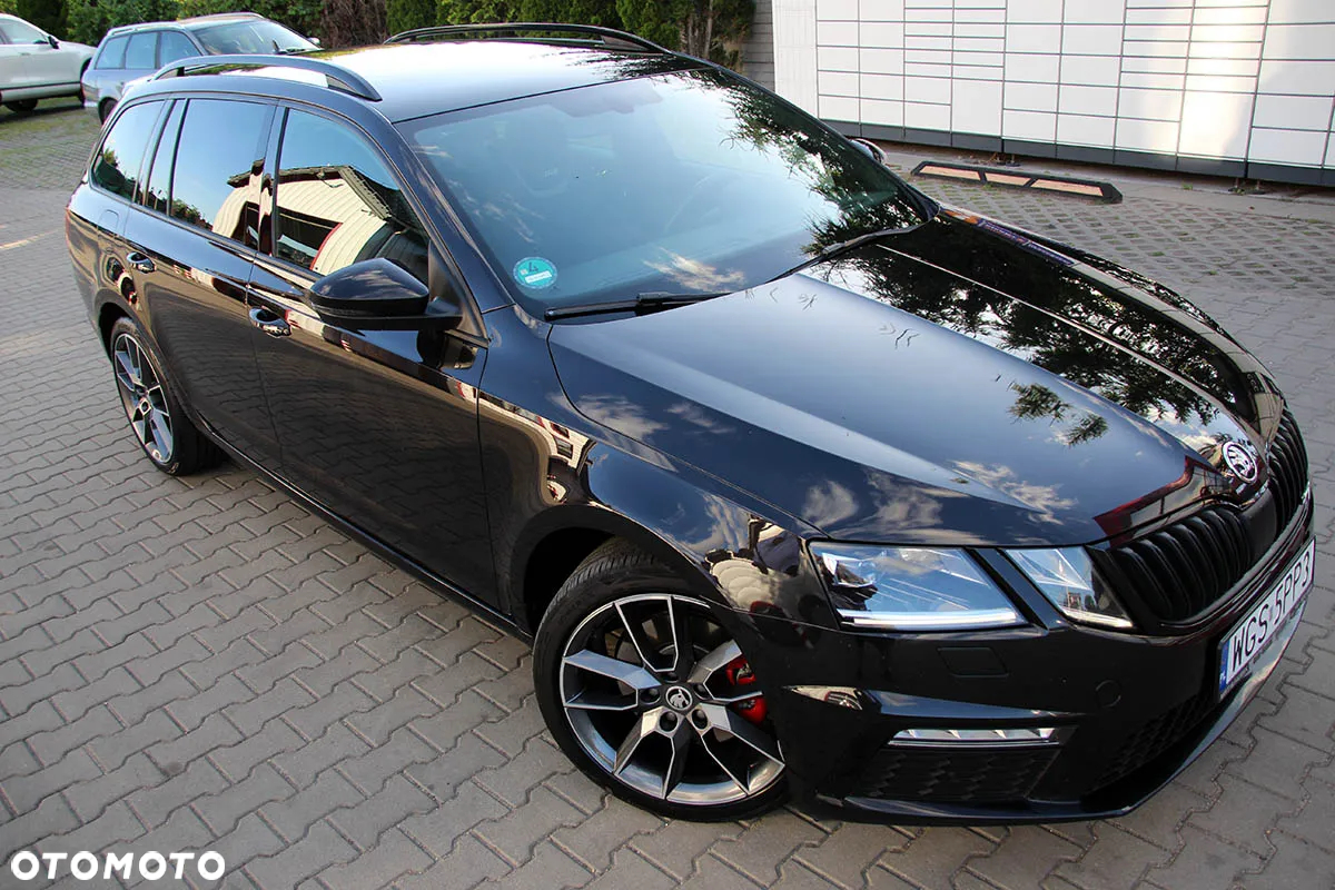 Skoda Octavia 2.0 TDI DSG RS - 8