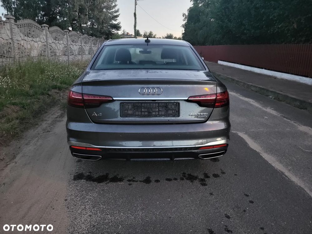 Audi A4 Limousine 40 TFSI mHEV Quattro S Line S tronic - 4