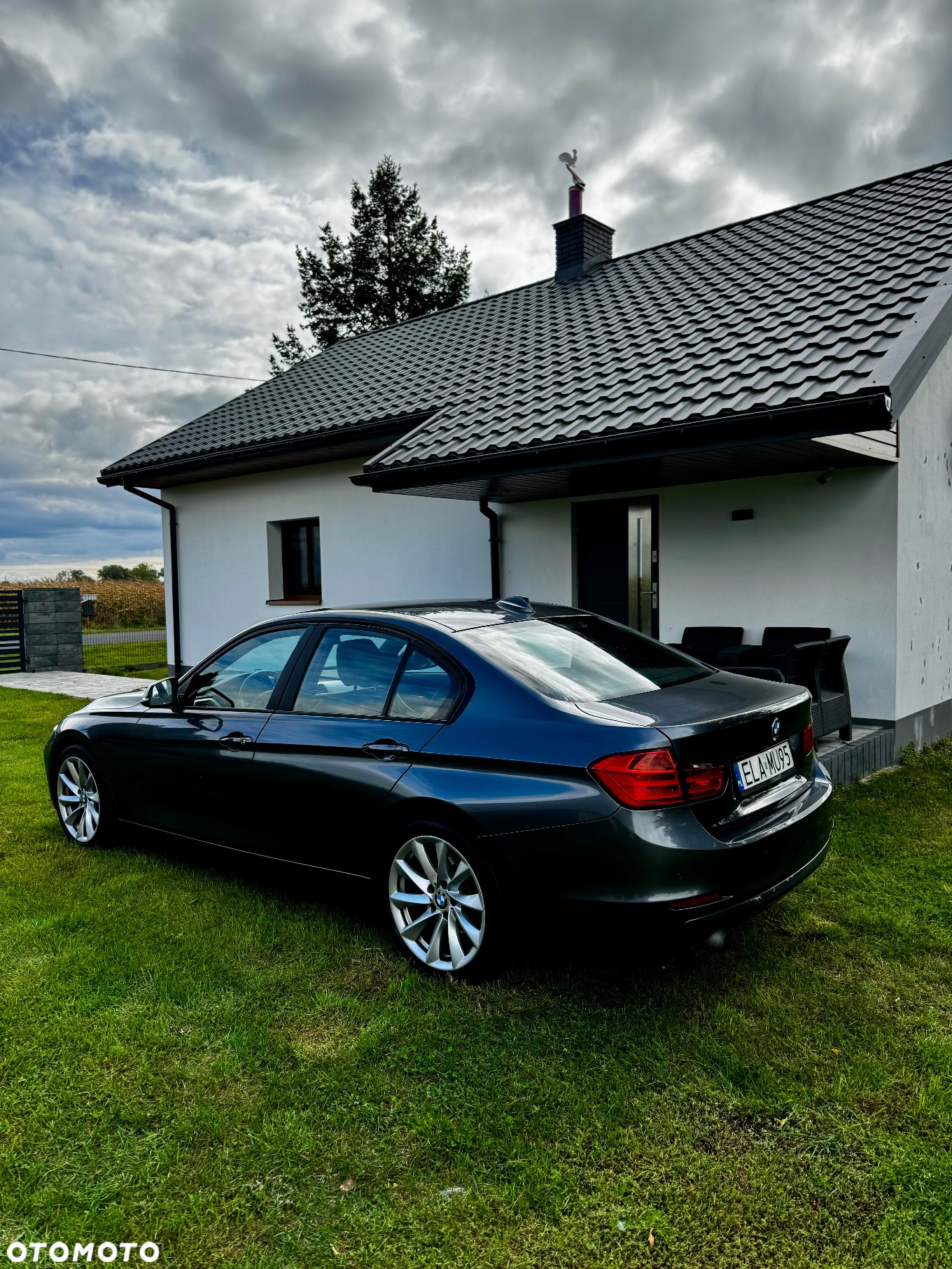 BMW Seria 3 320i - 3