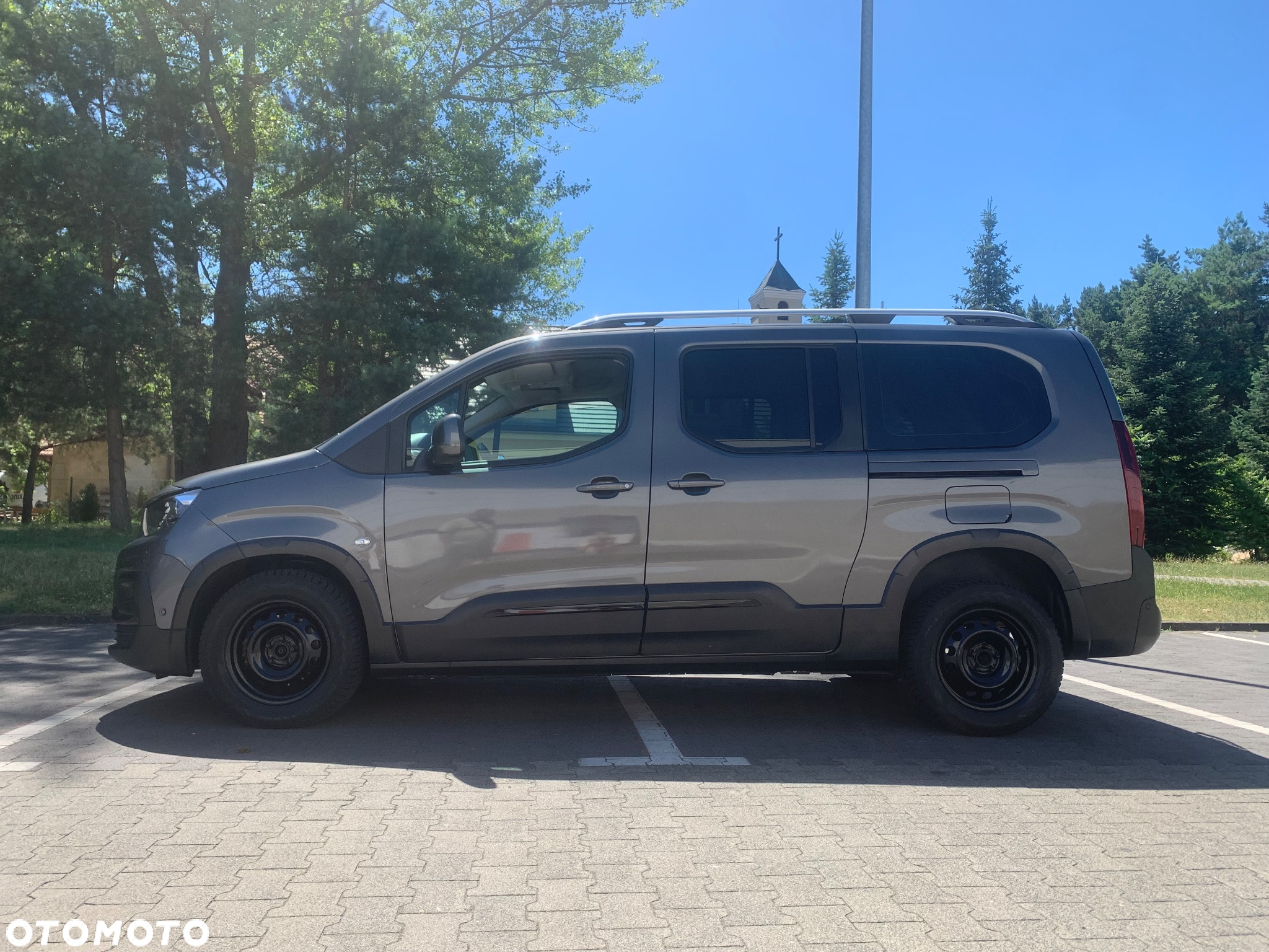 Peugeot Rifter N1 BlueHDI 130 L2 EAT8 Allure - 4