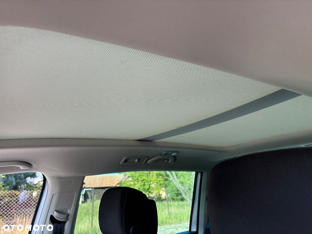 Volkswagen Sharan - 29
